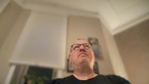 Mark online show from February 2025 08:01:01 PM