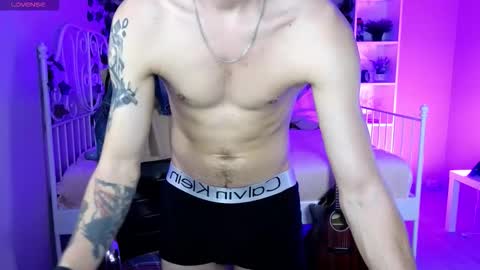 mark_caron online show from November 2025 08:54:01 PM