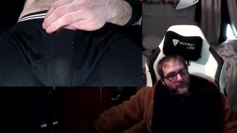 Snapshot of markass87 chatting on January 2026 03:28:01 PM markass87 online show from January 2026 03:28:01 PM