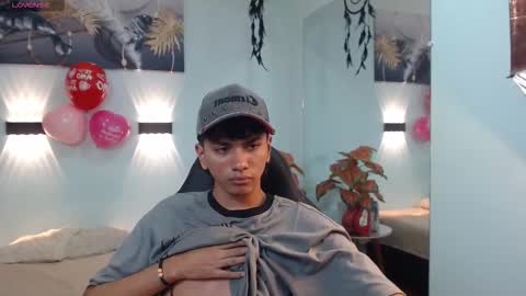 Snapshot of markbowie chatting on February 2026 08:03:02 PM markbowie online show from February 2026 08:03:02 PM