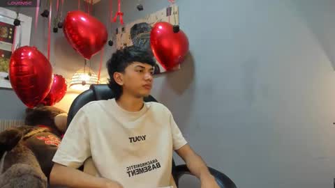 Snapshot of markbowie chatting on February 2026 01:51:01 PM markbowie online show from February 2026 01:51:01 PM