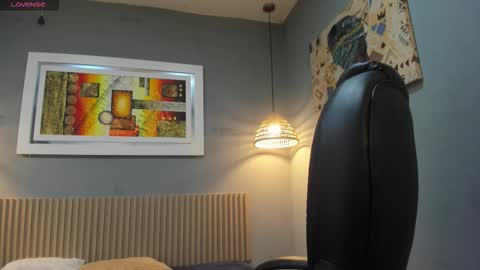 Snapshot of markbowie chatting on February 2026 01:23:02 PM markbowie online show from February 2026 01:23:02 PM