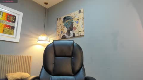 Snapshot of markbowie chatting on March 2026 11:49:01 AM markbowie online show from March 2026 11:49:01 AM