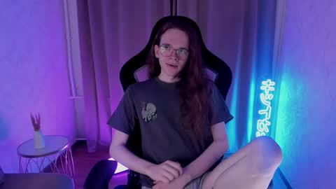 Mark online show from December 2025 10:13:02 AM