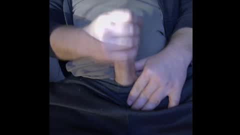 Snapshot of markus81xxx chatting on February 2025 07:03:01 PM markus81xxx online show from February 2025 07:03:01 PM