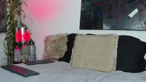 Snapshot of markus_latin chatting on January 2025 01:31:01 PM Markus latin online show from January 2025 01:31:01 PM