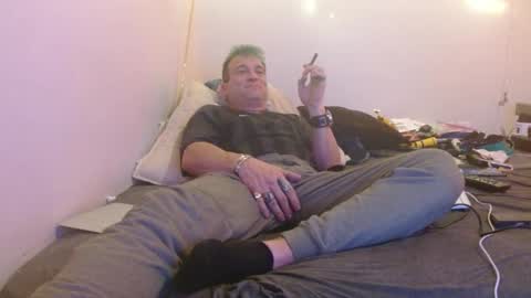 Snapshot of markymark101825061 chatting on January 2025 03:40:01 AM markymark101825061 online show from January 2025 03:40:01 AM