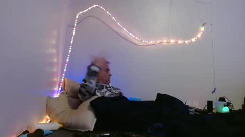 Snapshot of markymark101825061 chatting on February 2025 02:47:02 AM markymark101825061 online show from February 2025 02:47:02 AM