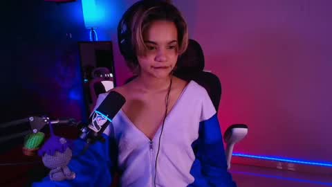 Snapshot of marlena3312 chatting on June 2026 01:46:02 PM Marlena online show from June 2026 01:46:02 PM