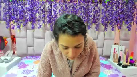 Snapshot of marlyanal chatting on December 2024 02:27:01 PM Marly Anal online show from December 2024 02:27:01 PM