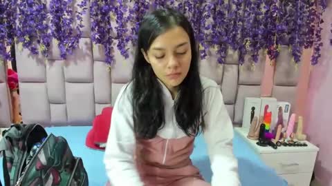 Snapshot of marlyanal chatting on December 2024 01:49:02 PM Marly Anal online show from December 2024 01:49:02 PM