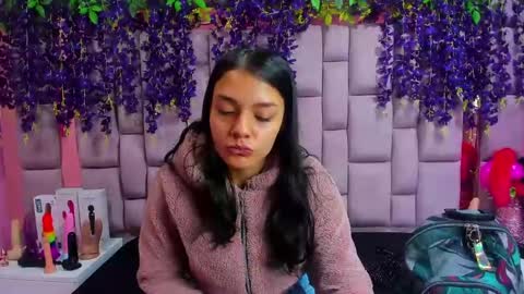 Snapshot of marlyanal chatting on January 2025 12:52:01 PM Marly Anal online show from January 2025 12:52:01 PM