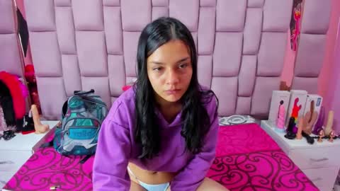 Snapshot of marlyanal chatting on February 2025 01:30:02 PM Marly Anal online show from February 2025 01:30:02 PM