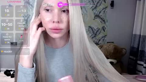 Snapshot of marmalade_fox chatting on March 2025 01:35:02 PM Marmalade Fox online show from March 2025 01:35:02 PM