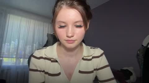 Snapshot of marnieratelle chatting on July 2026 07:37:02 AM Chrissy online show from July 2026 07:37:02 AM