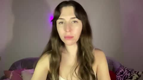 Mary online show from November 2025 07:57:01 PM