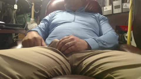 Snapshot of marrieddad19751975 chatting on July 2026 05:36:01 AM only fans marrieddad19751975 online show from July 2026 05:36:01 AM
