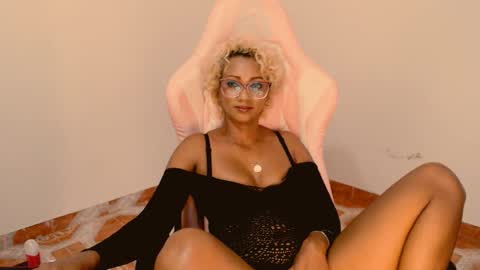 Snapshot of marryme00 chatting on February 2026 08:01:02 PM May online show from February 2026 08:01:02 PM