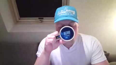 Snapshot of mars0481 chatting on February 2025 06:27:02 PM mars0481 online show from February 2025 06:27:02 PM