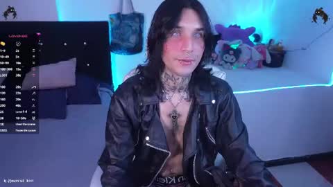 Snapshot of marshall_cazher chatting on July 2026 04:19:01 AM marshall online show from July 2026 04:19:01 AM