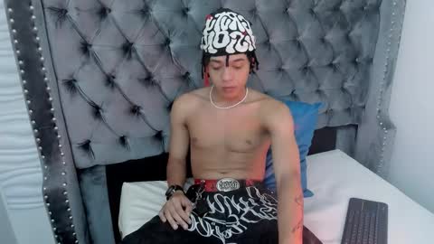 MARSHALL online show from November 2025 01:23:01 PM