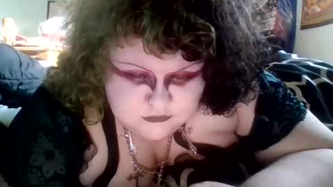 marshallmarx517 online show from May 2026 11:01:01 PM