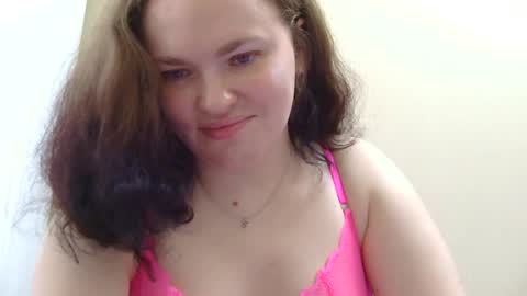 Snapshot of marshmellowsofia chatting on July 2026 07:14:02 AM marshmellowsofia online show from July 2026 07:14:02 AM