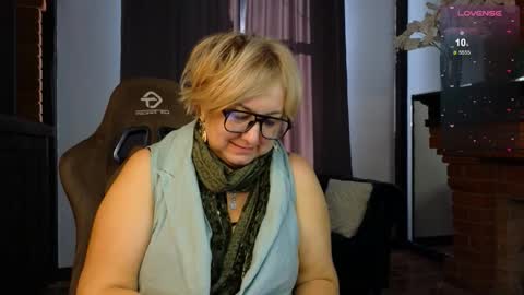 marta_wils online show from October 2025 05:26:02 AM