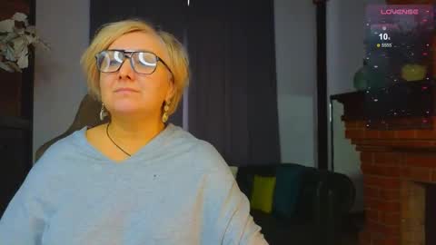marta_wils online show from October 2025 03:42:02 AM