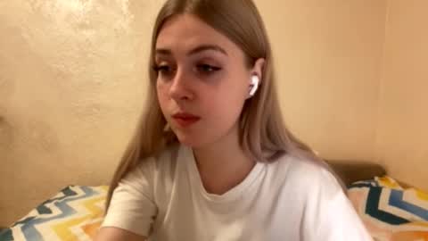 Snapshot of martadoe chatting on November 2025 04:29:02 PM Marta online show from November 2025 04:29:02 PM