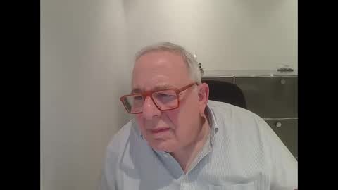 martin_1947 online show from January 2025 08:24:01 PM