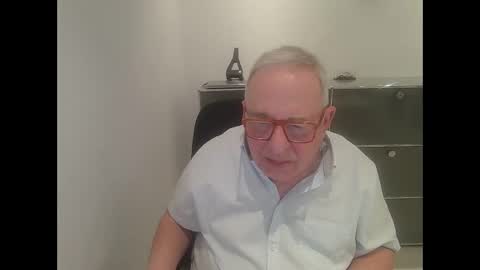 martin_1947 online show from January 2025 09:40:01 PM
