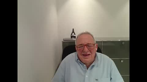 martin_1947 online show from October 2025 07:45:01 PM