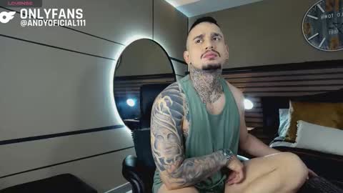 Snapshot of martin_colby05 chatting on January 2026 02:39:01 AM ONLYFANS Sotoandres modelo independiente online show from January 2026 02:39:01 AM