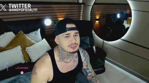 Snapshot of martin_colby05 chatting on February 2026 12:42:01 AM ONLYFANS Sotoandres modelo independiente online show from February 2026 12:42:01 AM