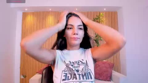 Snapshot of martina_mancinii chatting on June 2026 01:55:01 PM Martina online show from June 2026 01:55:01 PM