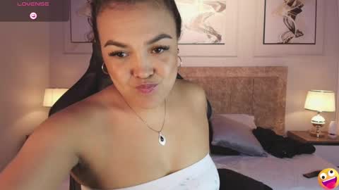 Snapshot of martina_vega__ chatting on January 2025 08:04:02 PM NATALIA ON A TRAVEL FROM DECEMBER 6TH TO THE 9TH ENJOY ME BEFORE I LEAVE online show from January 2025 08:04:02 PM
