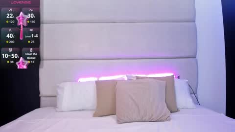 Snapshot of martinagarcia__ chatting on May 2026 06:26:04 PM Martina Garcia online show from May 2026 06:26:04 PM