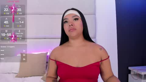 Snapshot of martinagarcia__ chatting on May 2026 01:57:16 AM Martina Garcia online show from May 2026 01:57:16 AM