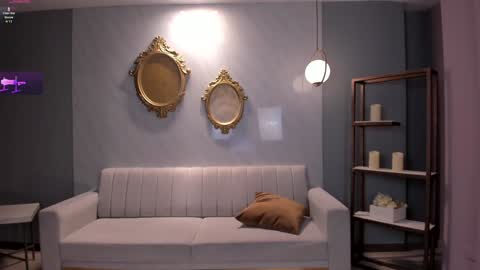 Snapshot of martinnabonnet chatting on December 2024 04:30:02 PM Martinna Bonnet online show from December 2024 04:30:02 PM