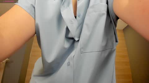 Snapshot of martinnabonnet chatting on January 2025 10:11:02 AM Martinna Bonnet online show from January 2025 10:11:02 AM