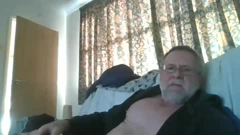 martinrgbxxxx online show from January 2025 01:01:01 PM