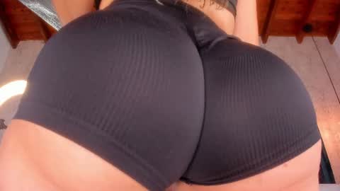 Snapshot of marttina_ruiz chatting on June 2026 02:30:01 PM Martina online show from June 2026 02:30:01 PM