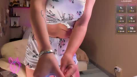 Snapshot of mary_rosenberg chatting on October 2025 11:00:01 AM Mary online show from October 2025 11:00:01 AM