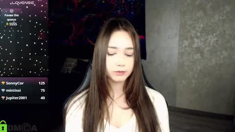 Mary online show from February 2025 07:11:01 PM