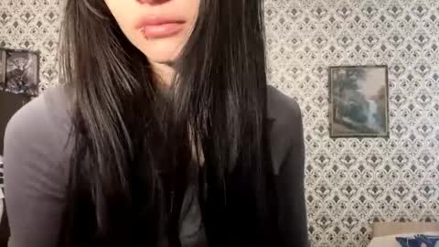 Snapshot of maryamtraylor chatting on December 2025 06:54:02 AM Sofia online show from December 2025 06:54:02 AM