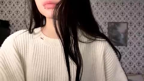 Snapshot of maryamtraylor chatting on December 2025 06:42:02 AM Sofia online show from December 2025 06:42:02 AM