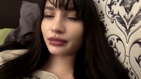 Sofia online show from March 2026 02:35:02 PM