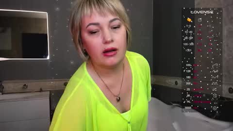 Snapshot of maryclars chatting on February 2026 08:19:01 AM Mary online show from February 2026 08:19:01 AM