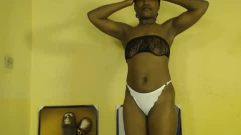 maryjane online show from November 2025 05:19:02 AM